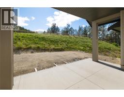 2125 Montenegro Drive, Kelowna, British Columbia  V1P 0B2 - Photo 17 - 10387399