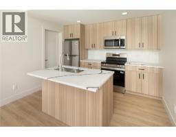 2125 Montenegro Drive, Kelowna, British Columbia  V1P 0B2 - Photo 37 - 10387399