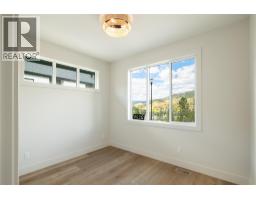 2125 Montenegro Drive, Kelowna, British Columbia  V1P 0B2 - Photo 29 - 10387399