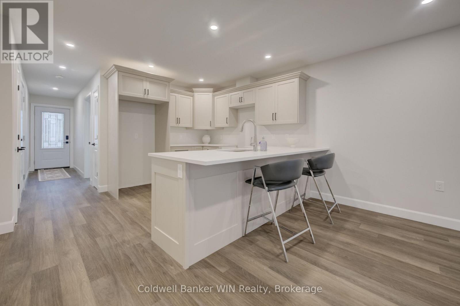 202 Elgin Street, Minto, Ontario  N0G 2P0 - Photo 6 - X13061738