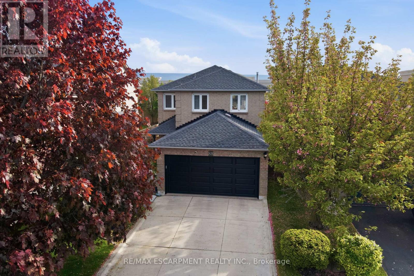 88 GRINDSTONE WAY, Hamilton, Ontario