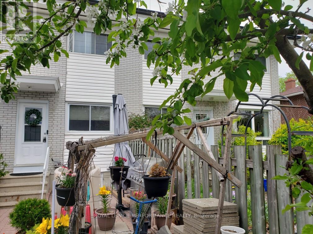 A - 2642 Moncton Road, Ottawa, Ontario  K2B 7W1 - Photo 2 - X12957326