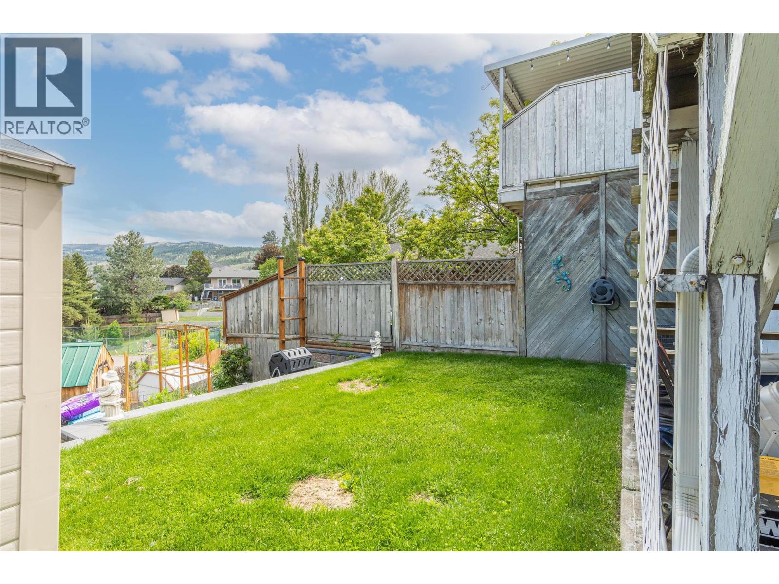 1241 Monashee Court, Kamloops, British Columbia  V2C 6B4 - Photo 35 - 10387992
