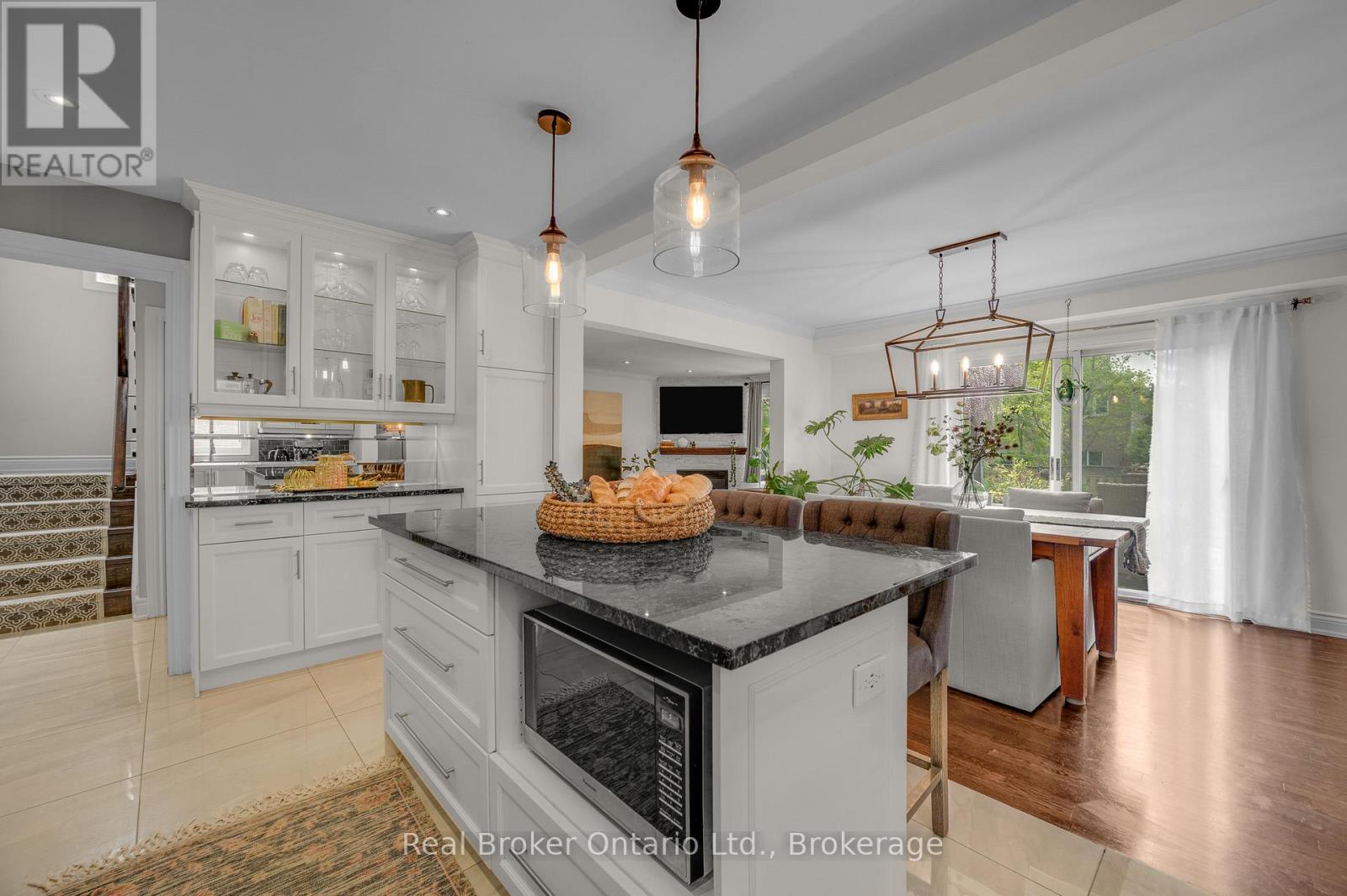 2388 Eden Valley Drive, Oakville, Ontario  L6H 6K9 - Photo 10 - W13171212