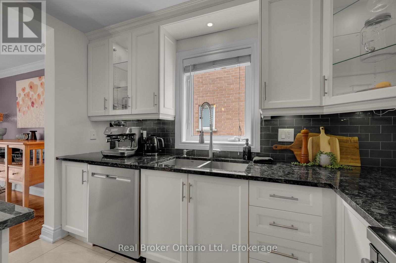 2388 Eden Valley Drive, Oakville, Ontario  L6H 6K9 - Photo 12 - W13171212