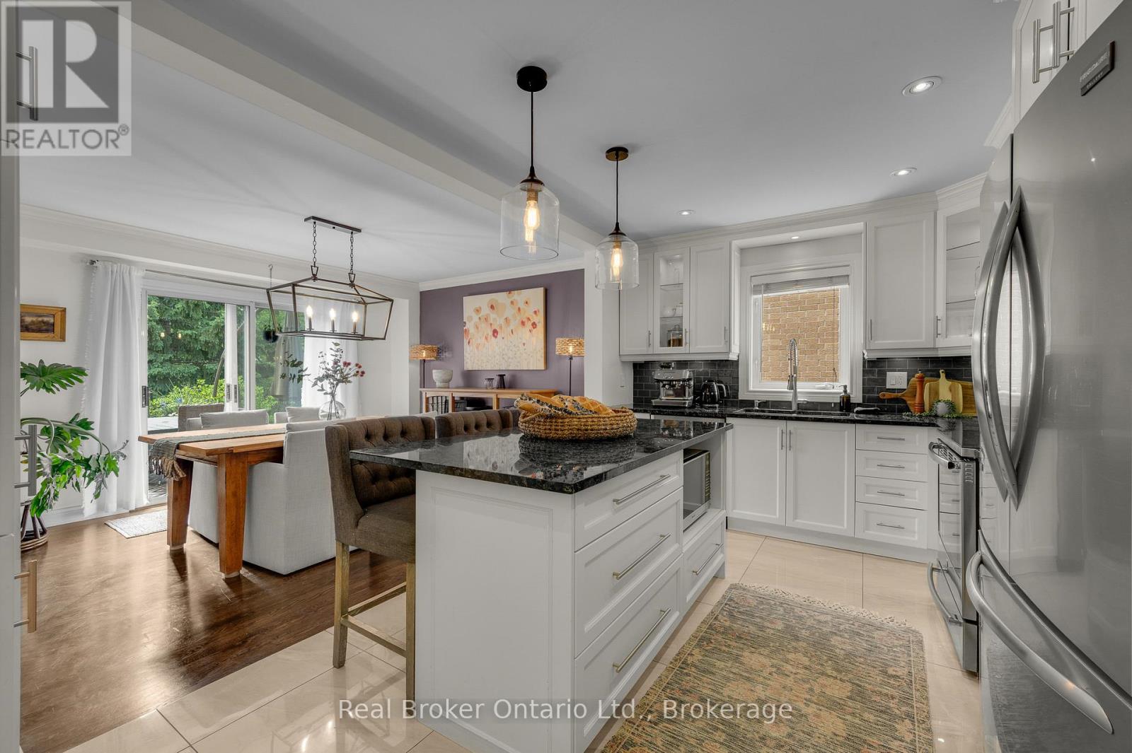 2388 Eden Valley Drive, Oakville, Ontario  L6H 6K9 - Photo 9 - W13171212