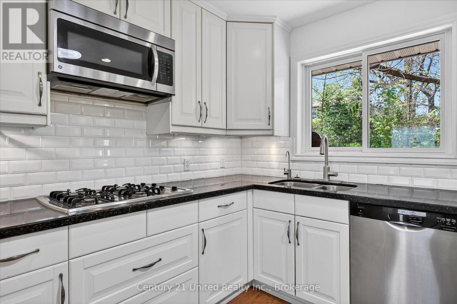 11 Crestwood Avenue, Peterborough, Ontario  K9J 1M9 - Photo 9 - X13171380