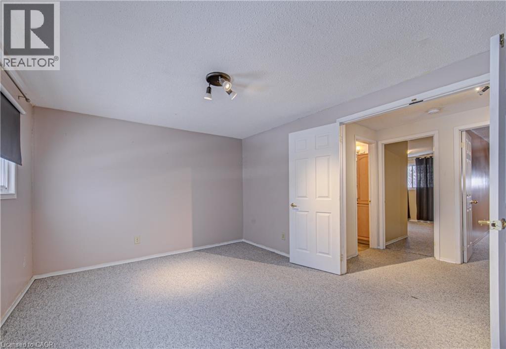 46 Cedarwoods Crescent Unit# 6, Kitchener, Ontario  N2C 2L7 - Photo 12 - 40810275