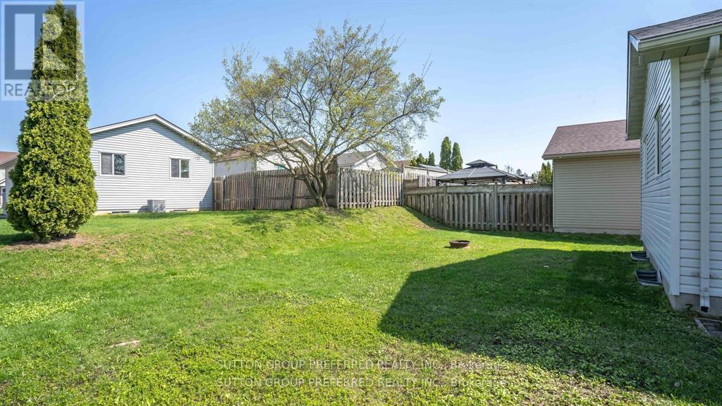 195 Simpson Crescent, London East, Ontario N5V 5E1 - Photo 28 - X13171196