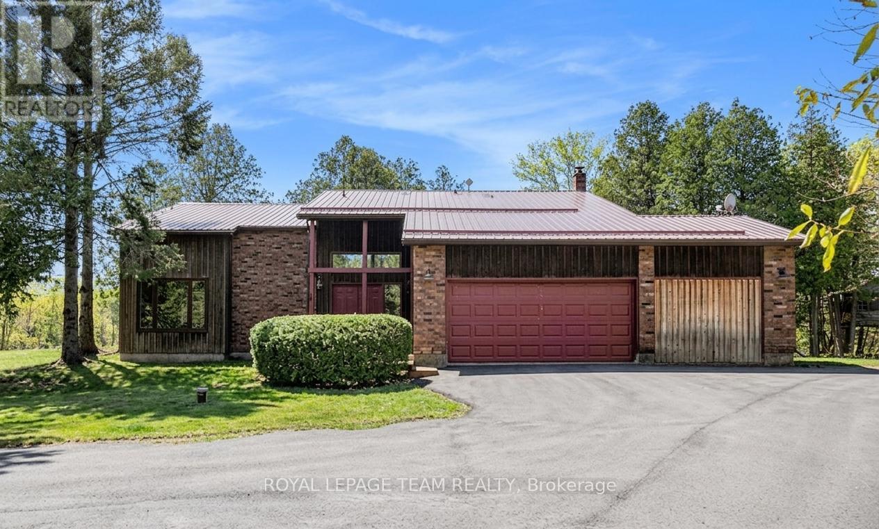 2249 MCGOVERN ROAD W, North Grenville, Ontario