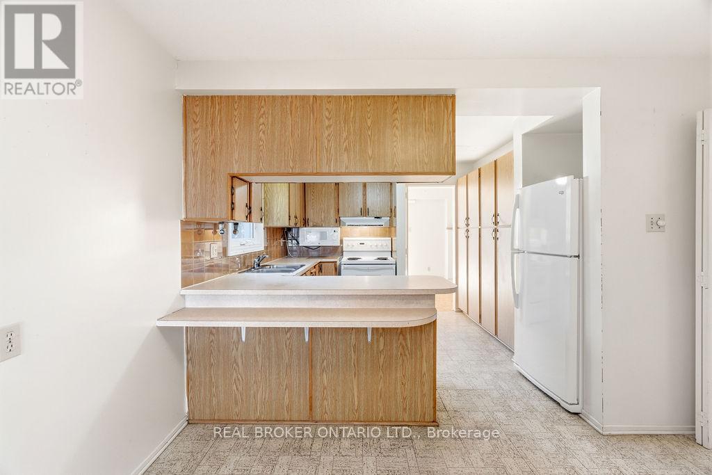 330 Fernleaf Crescent, Ottawa, Ontario  K1E 2Z4 - Photo 16 - X13171276