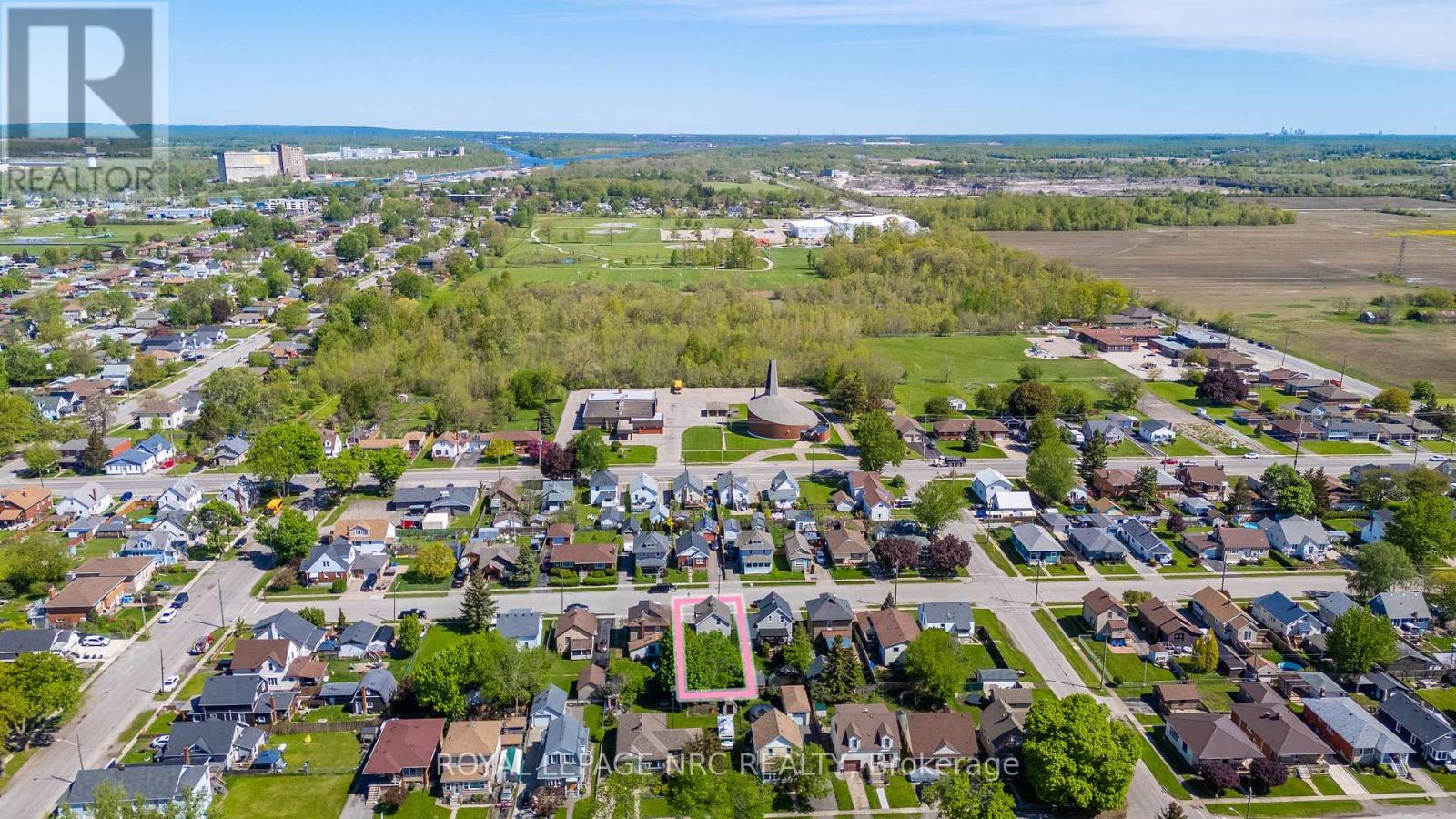 31 Christmas Street, Port Colborne, Ontario  L3K 1M3 - Photo 39 - X13171346