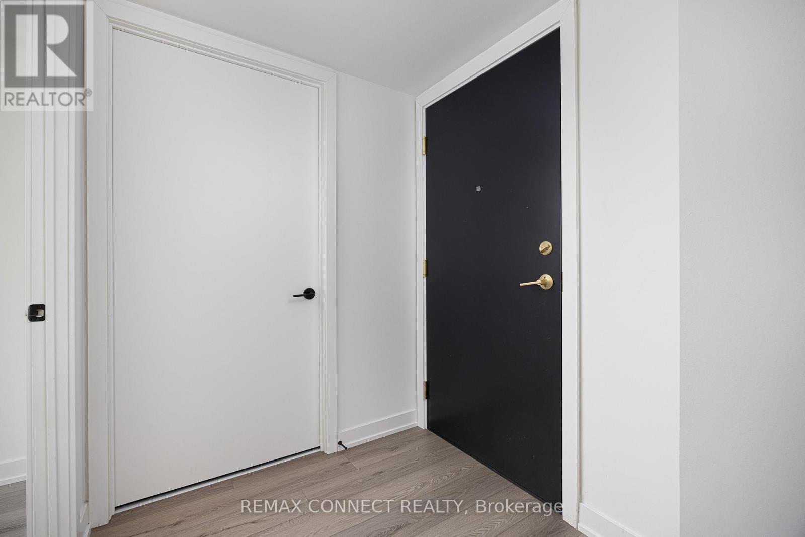 515 - 5 Lakeview Avenue, Toronto, Ontario  M6J 0H3 - Photo 14 - C13146636