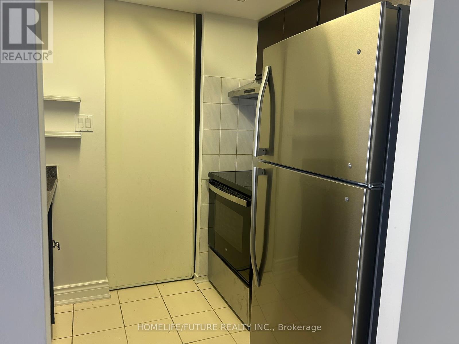 2209 - 2550 Lawrence Avenue, Toronto, Ontario  M1P 4Z3 - Photo 8 - E13170442