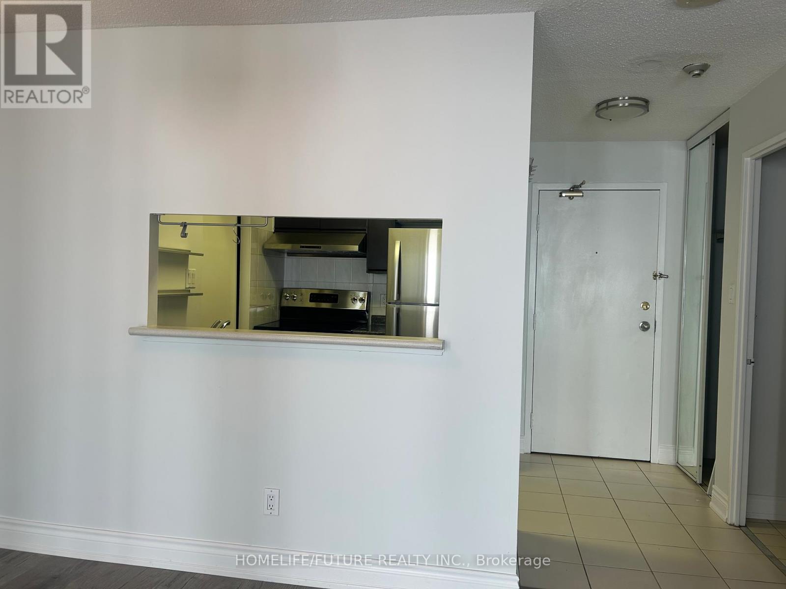 2209 - 2550 Lawrence Avenue, Toronto, Ontario  M1P 4Z3 - Photo 9 - E13170442
