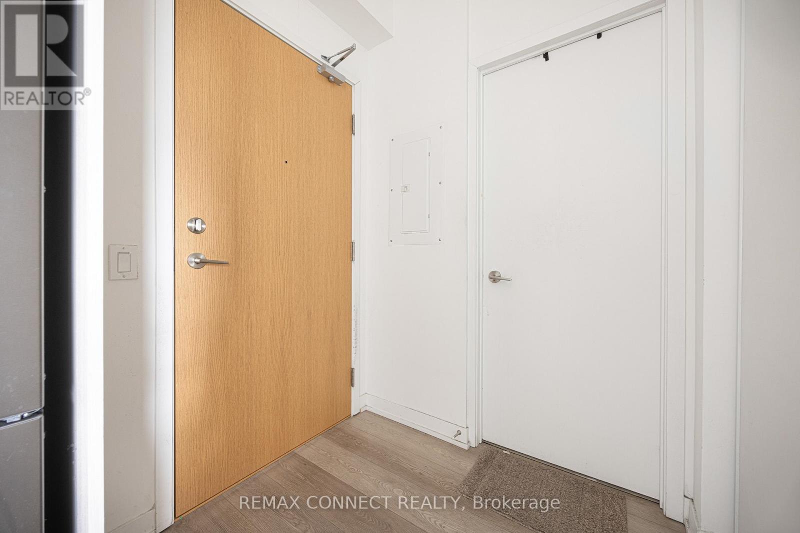 818 - 1787 St Clair Avenue W, Toronto, Ontario  M6N 0B7 - Photo 11 - W13119872