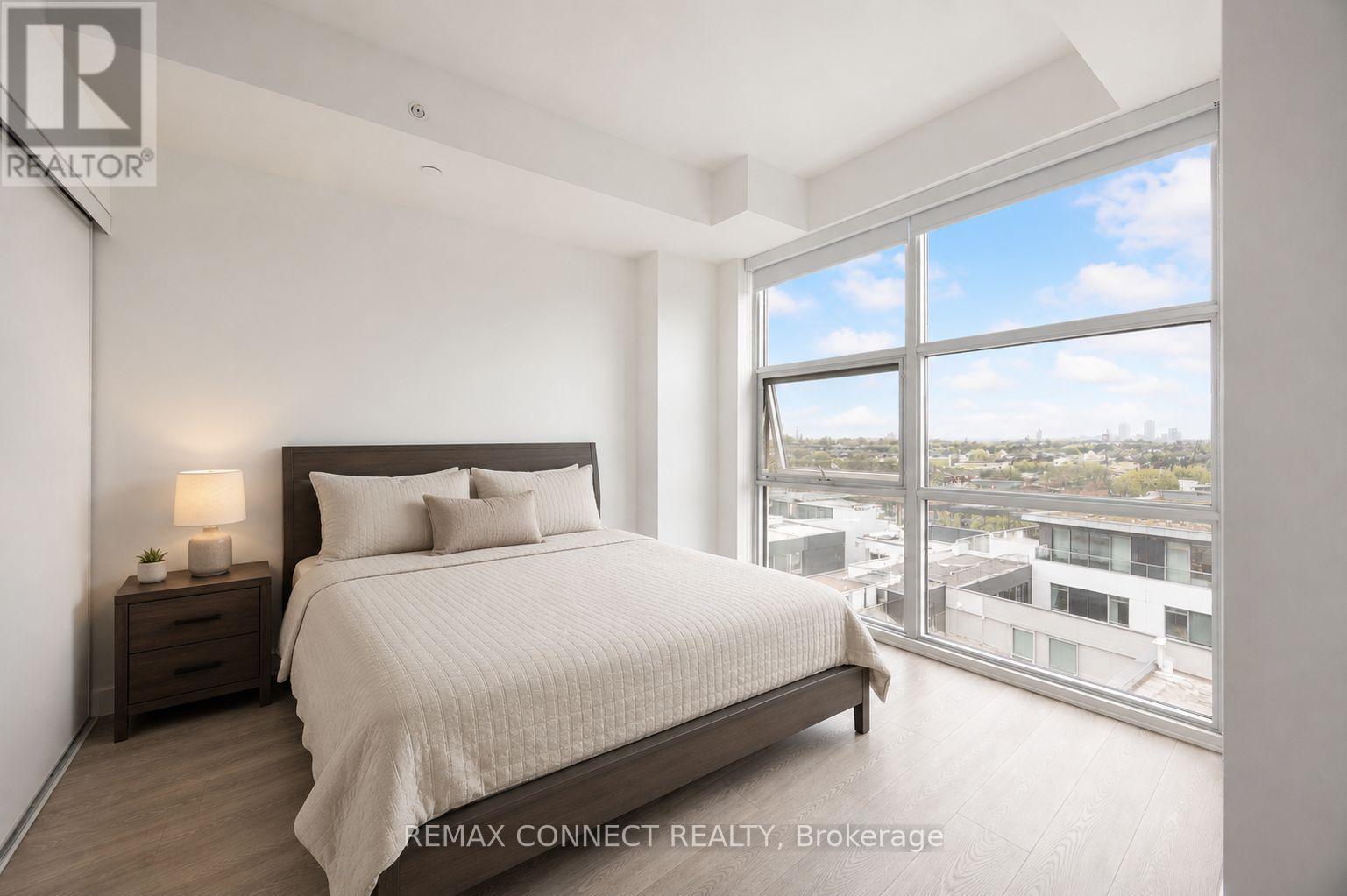 818 - 1787 St Clair Avenue W, Toronto, Ontario  M6N 0B7 - Photo 6 - W13119872