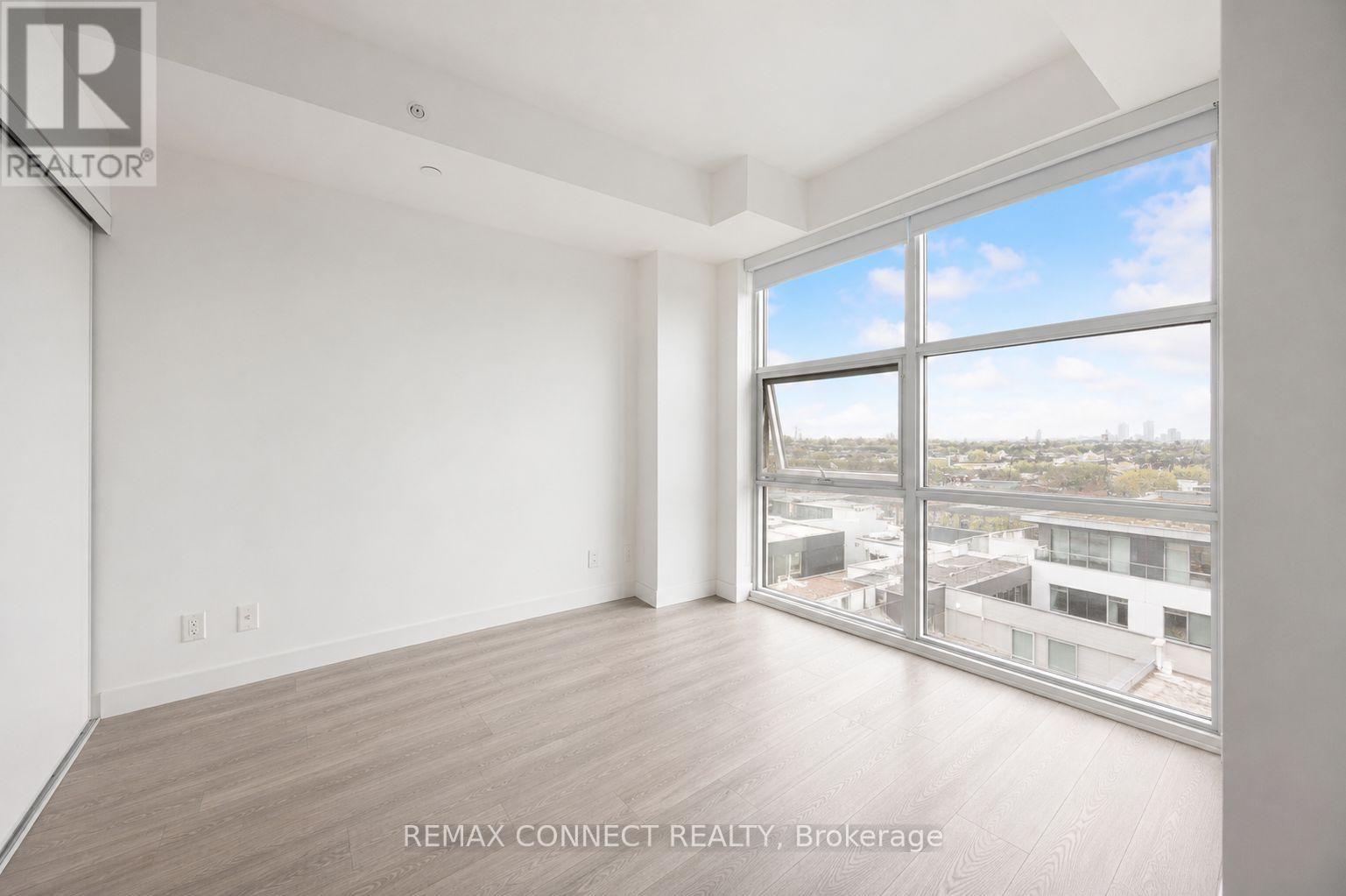 818 - 1787 St Clair Avenue W, Toronto, Ontario  M6N 0B7 - Photo 7 - W13119872