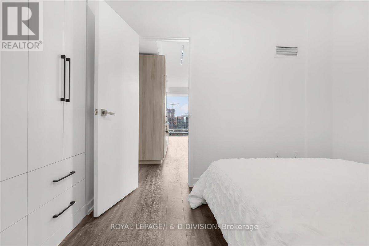 1018 - 158 Front Street E, Toronto, Ontario  M5A 0K9 - Photo 14 - C13171170