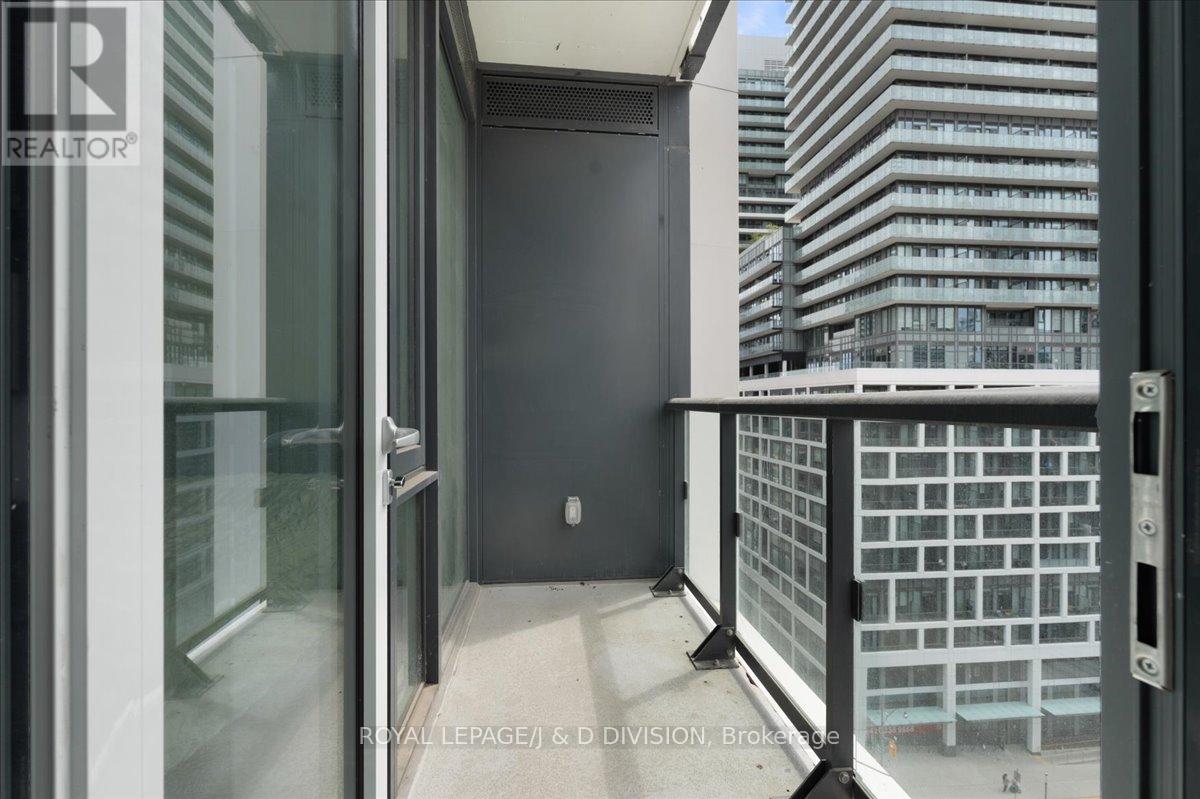 1018 - 158 Front Street E, Toronto, Ontario  M5A 0K9 - Photo 18 - C13171170