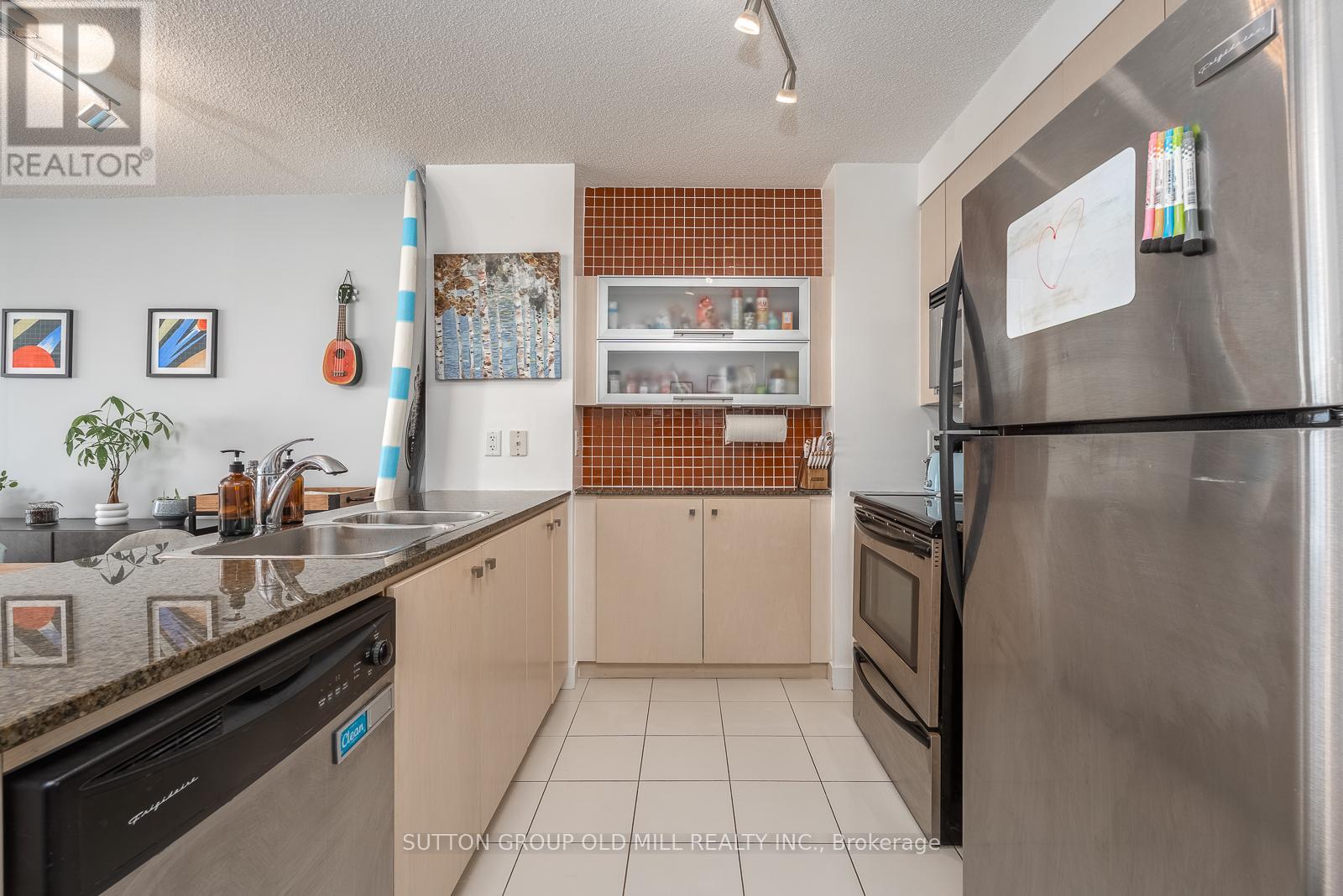 4311 - 11 Brunel Court, Toronto, Ontario M5V 3Y3 - Photo 10 - C13171310