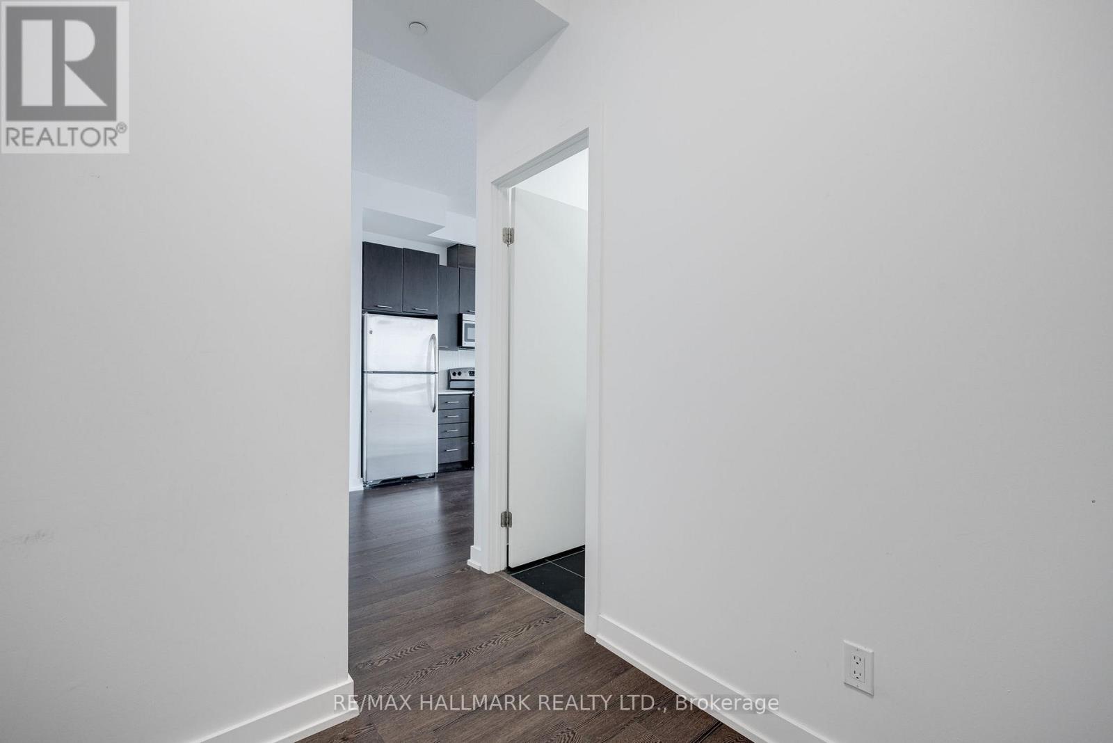 1515 - 20 Bruyeres Mews, Toronto, Ontario  M5V 0G8 - Photo 4 - C13171338