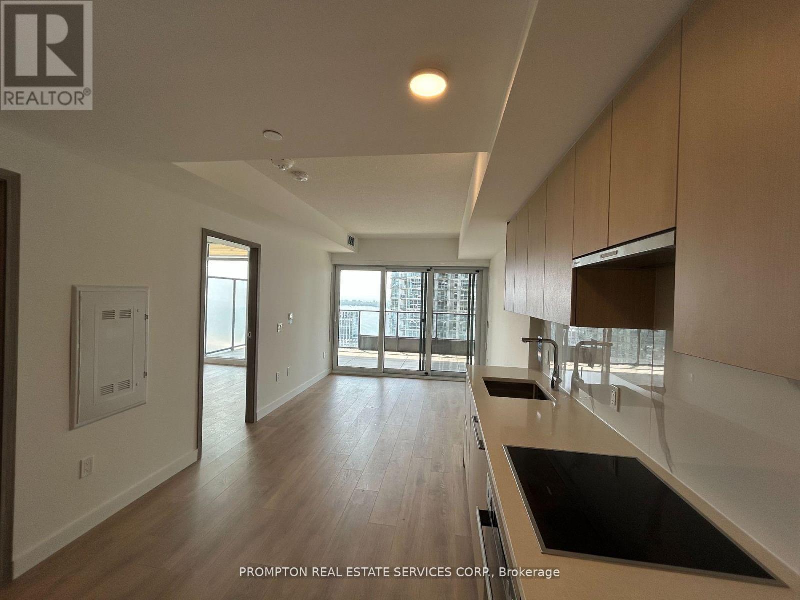 2808 - 1 Concord Cityplace Way, Toronto, Ontario  M5V 0X3 - Photo 10 - C13171352
