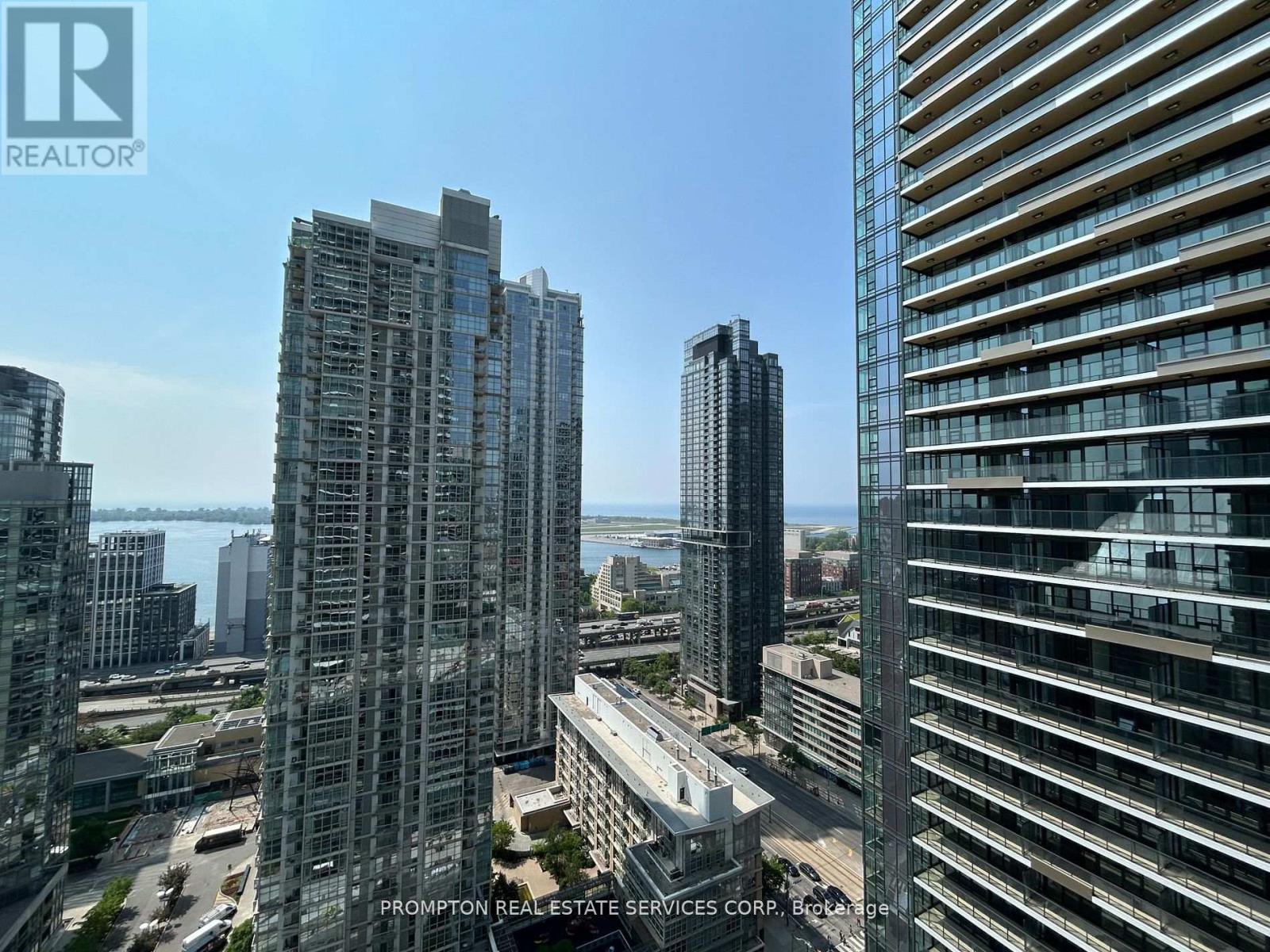 2808 - 1 Concord Cityplace Way, Toronto, Ontario  M5V 0X3 - Photo 18 - C13171352