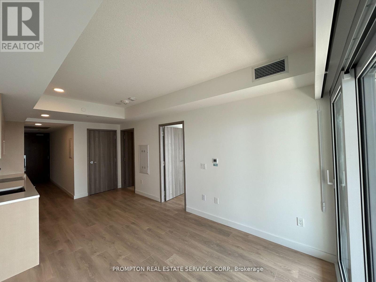 2808 - 1 Concord Cityplace Way, Toronto, Ontario  M5V 0X3 - Photo 8 - C13171352
