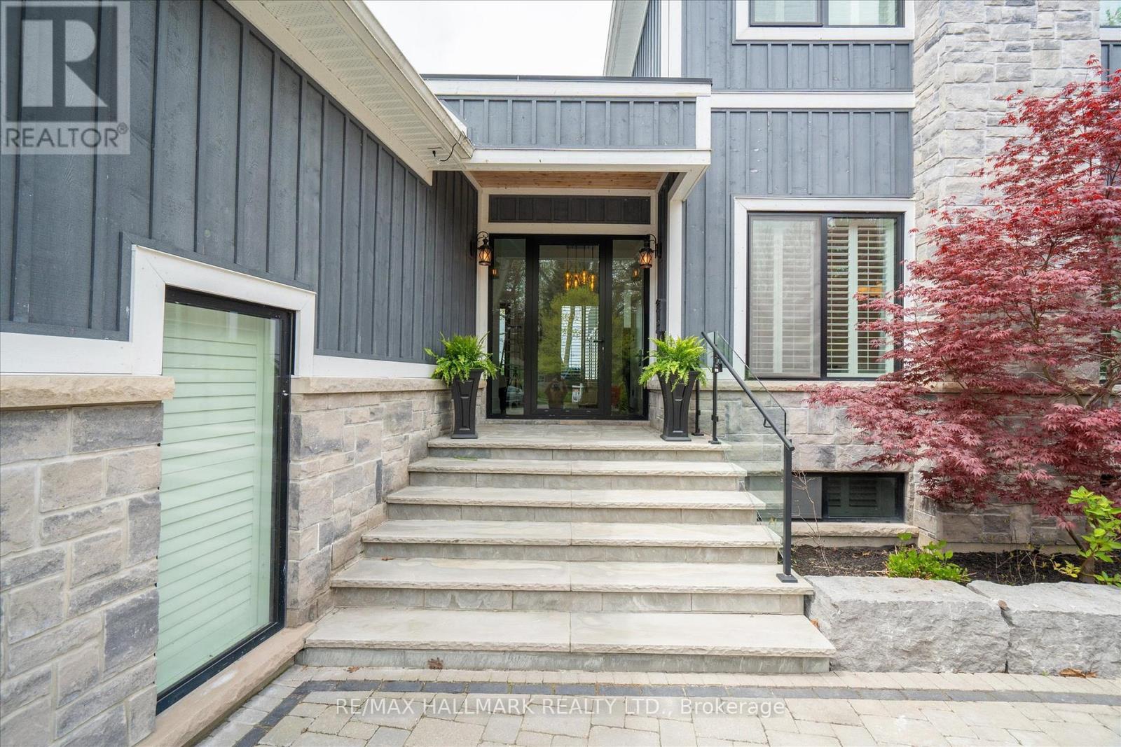 334 Dyson Road, Pickering, Ontario  L1W 2M9 - Photo 6 - E13171242