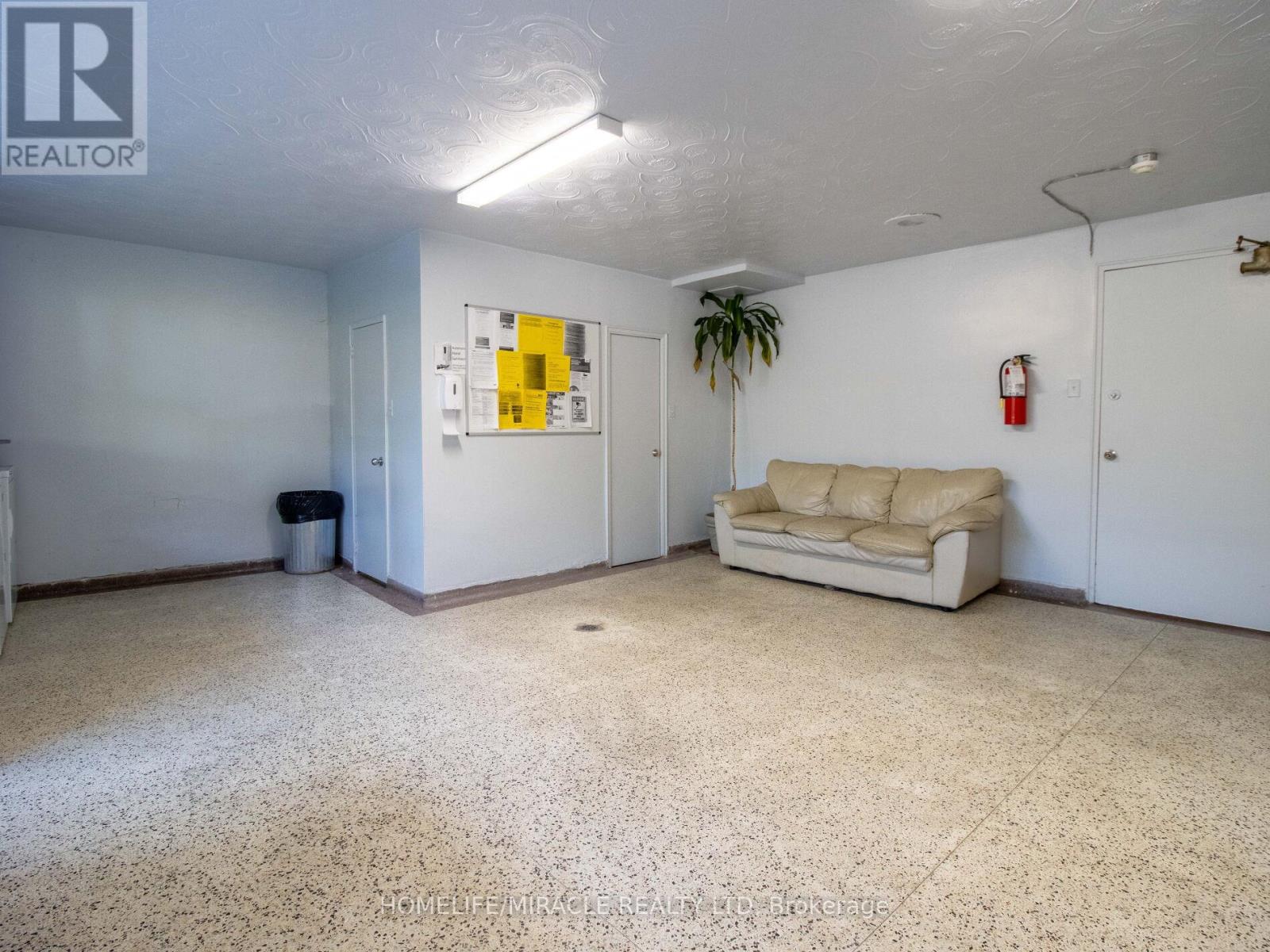 204 - 1651 Victoria Park Avenue, Toronto, Ontario  M1R 1P9 - Photo 19 - E13171326