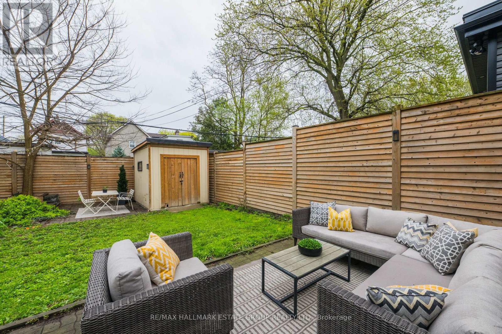 203 Rhodes Avenue, Toronto, Ontario  M4L 3A2 - Photo 45 - E13171404
