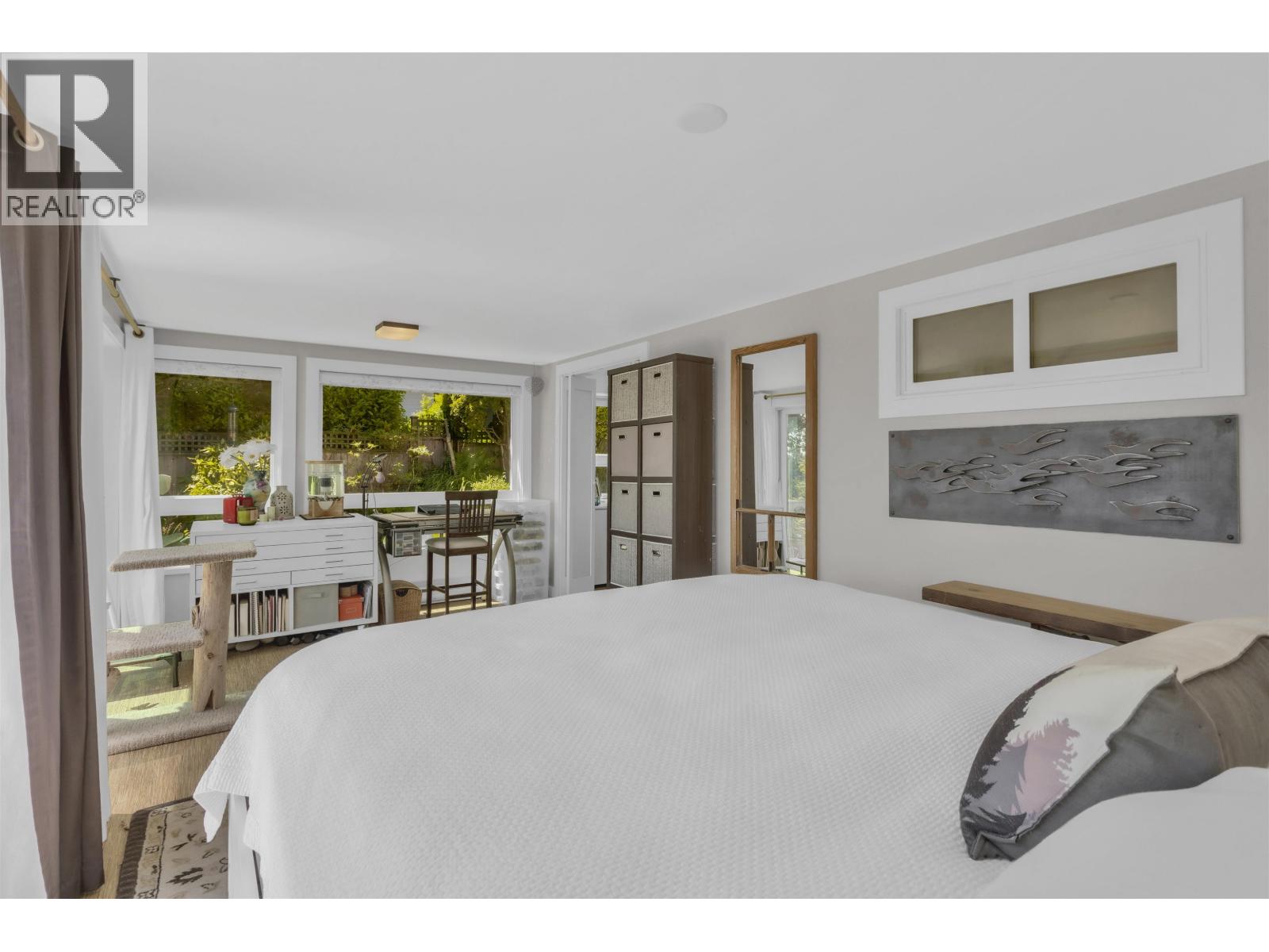 901 Calverhall Street, North Vancouver, British Columbia  V7L 1Y1 - Photo 19 - R3127473