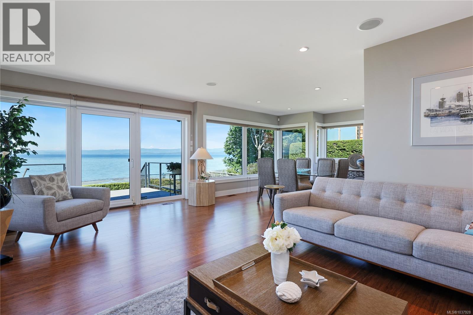 311 Poplar Ave, Qualicum Beach, British Columbia  V9K 1J7 - Photo 5 - 1037928
