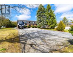 9 WOODCOCK DRIVE, Tillsonburg, Ontario