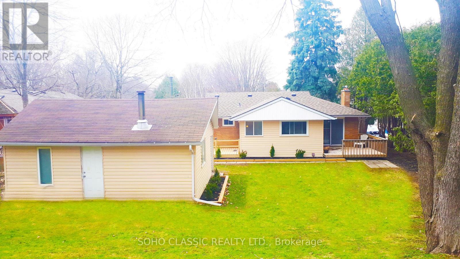 #2 - 71 Belfry Drive, Newmarket, Ontario  L3Y 3E9 - Photo 2 - N13171290