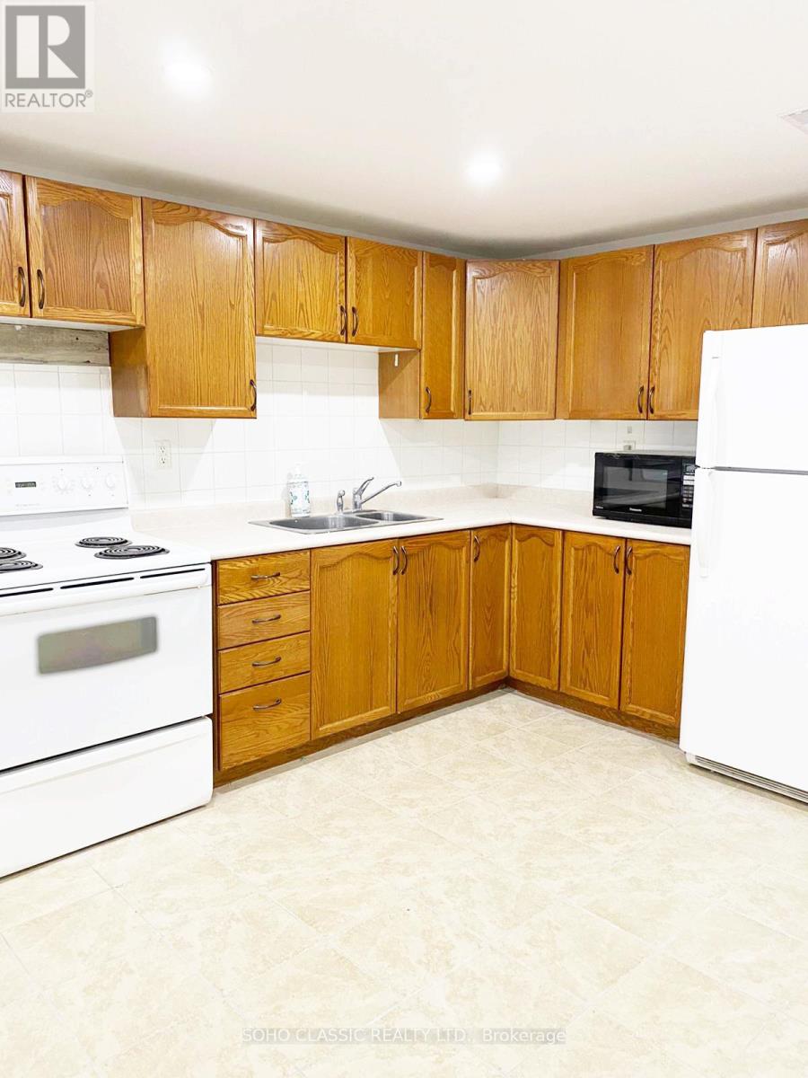 #2 - 71 Belfry Drive, Newmarket, Ontario  L3Y 3E9 - Photo 7 - N13171290