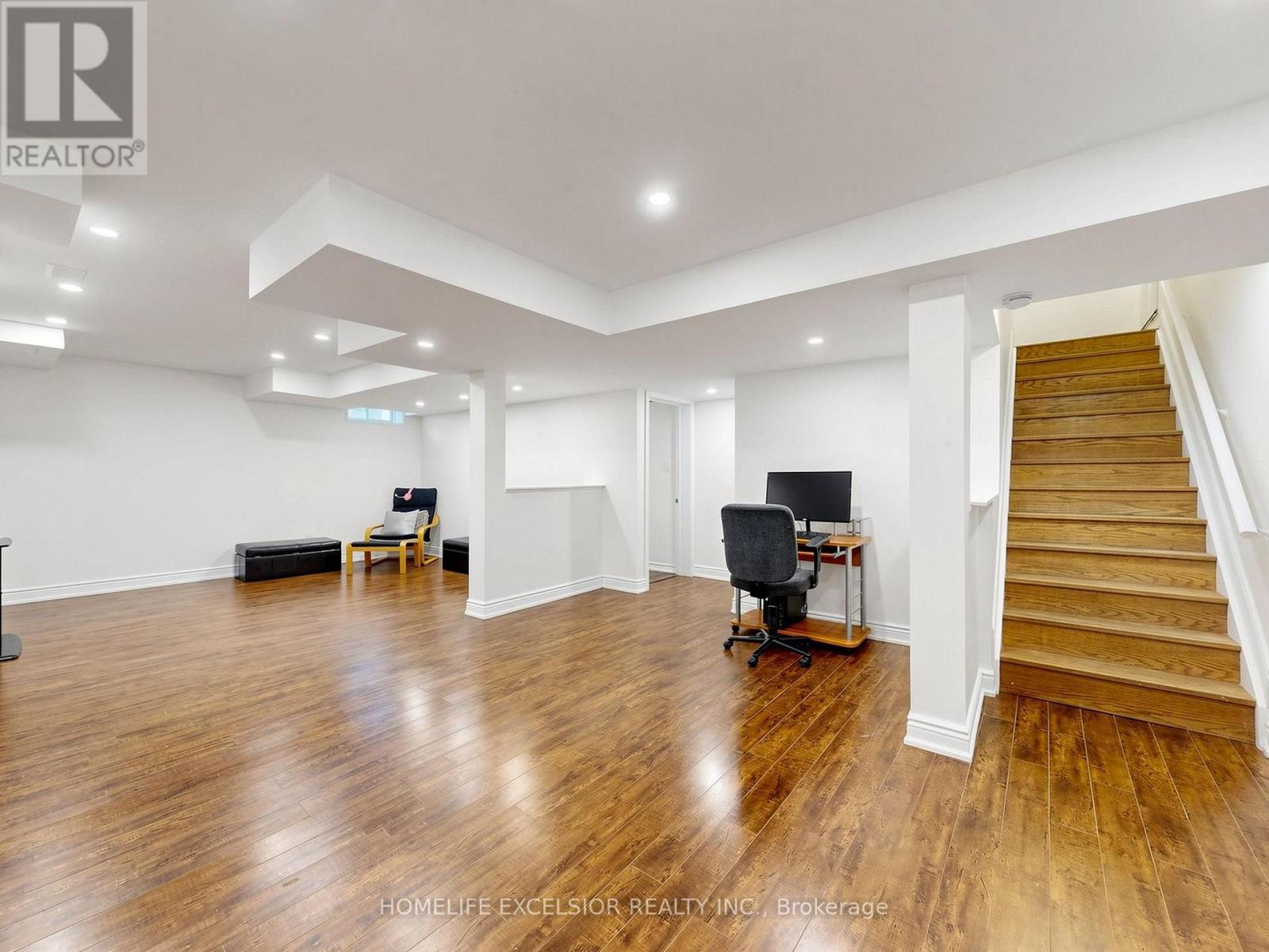 6 Lady Gwillim Avenue, East Gwillimbury, Ontario  L9N 0A5 - Photo 40 - N13171292