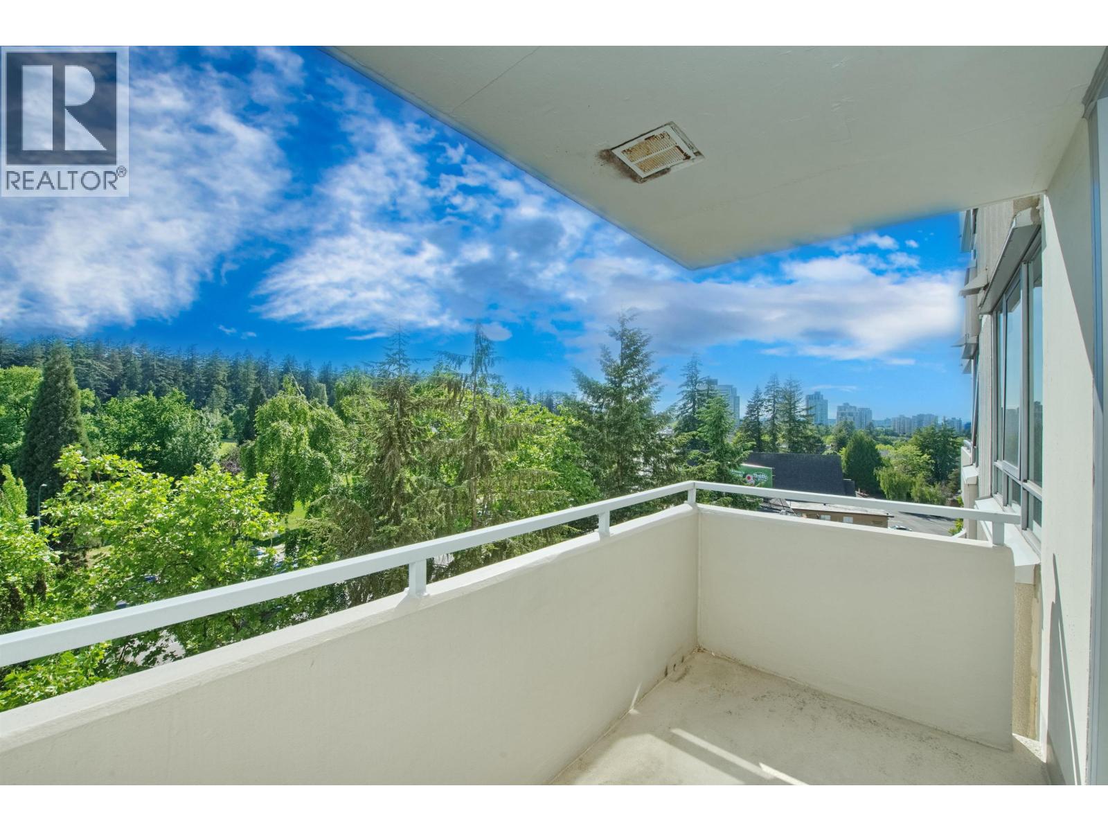 804 5652 Patterson Avenue, Burnaby, British Columbia  V5H 4C8 - Photo 6 - R3127344