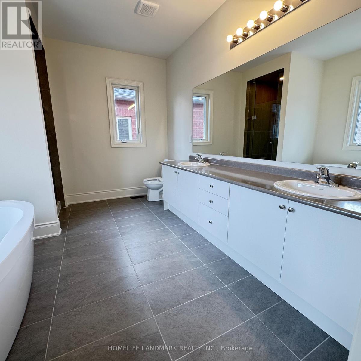 77 Art Leech Drive, Richmond Hill, Ontario  L4E 1P1 - Photo 18 - N13171386