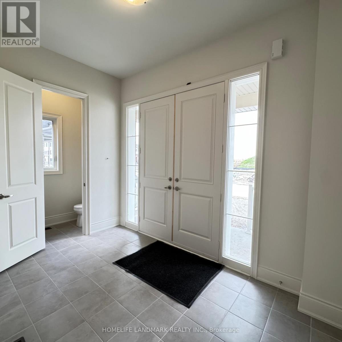 77 Art Leech Drive, Richmond Hill, Ontario  L4E 1P1 - Photo 3 - N13171386