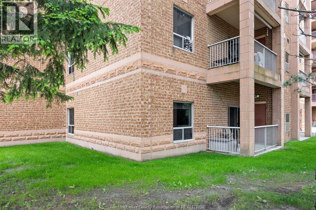 3915 Southwinds Drive Unit# 101, Windsor, Ontario  N9G 2S8 - Photo 24 - 26012074