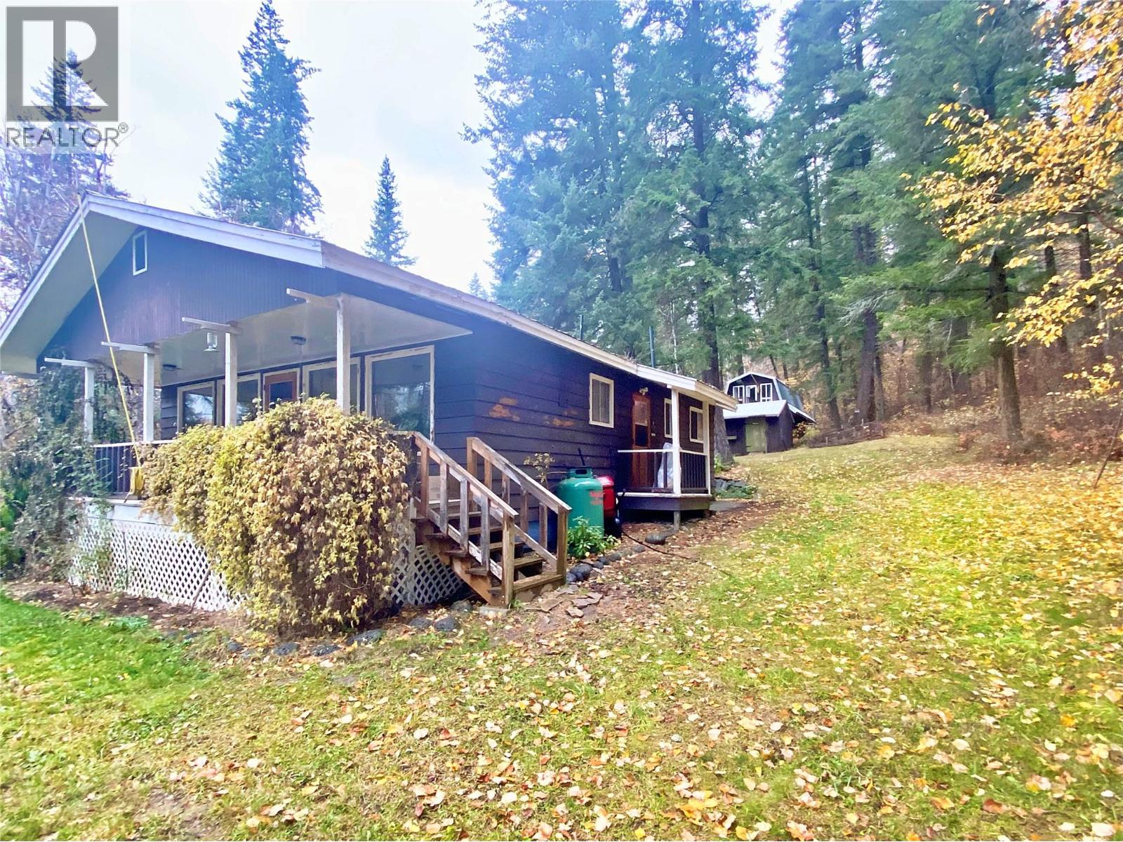 541 24 Highway, Little Fort, British Columbia  V0E 1C0 - Photo 61 - 10384174