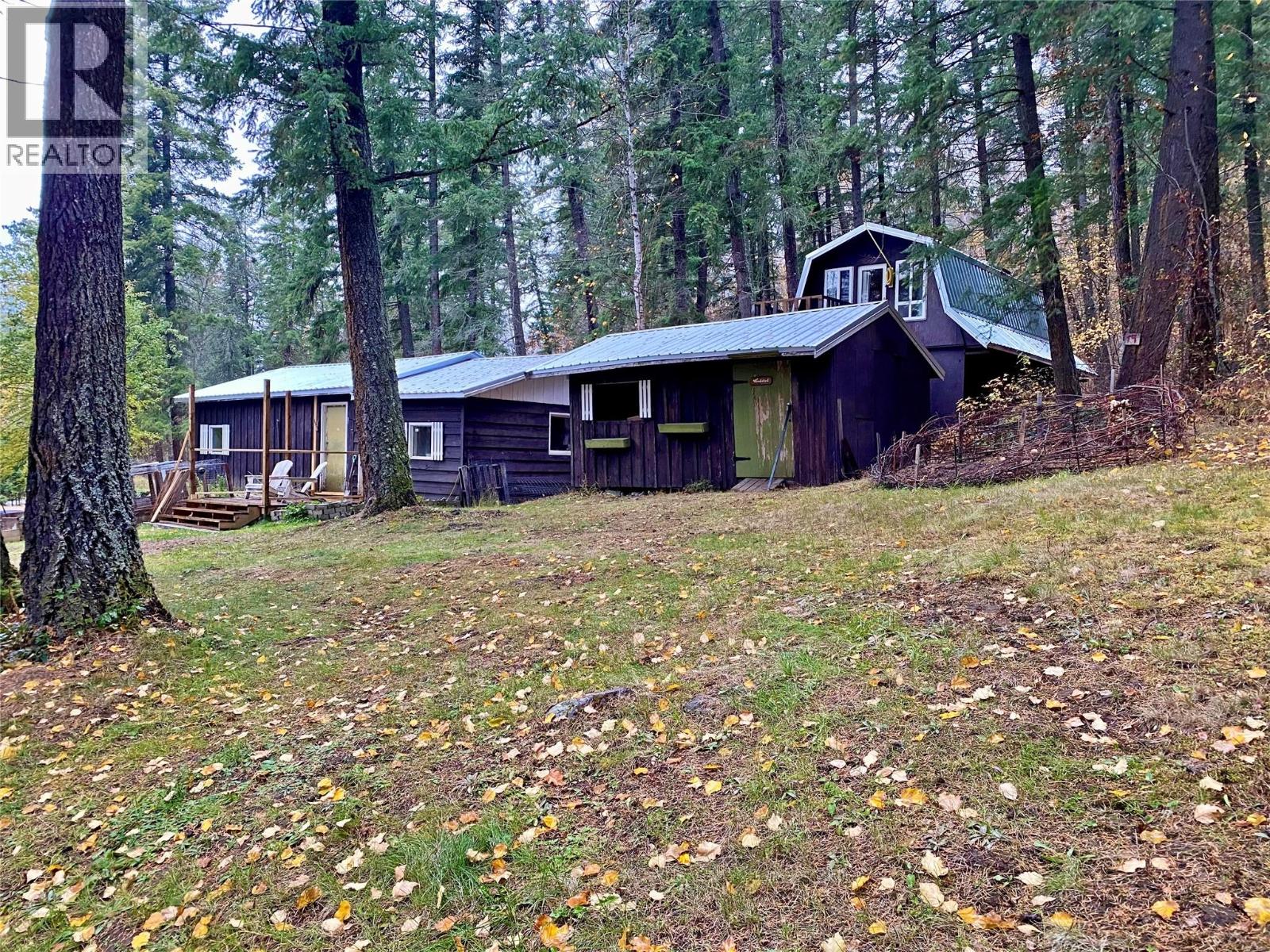 541 24 Highway, Little Fort, British Columbia  V0E 1C0 - Photo 69 - 10384174