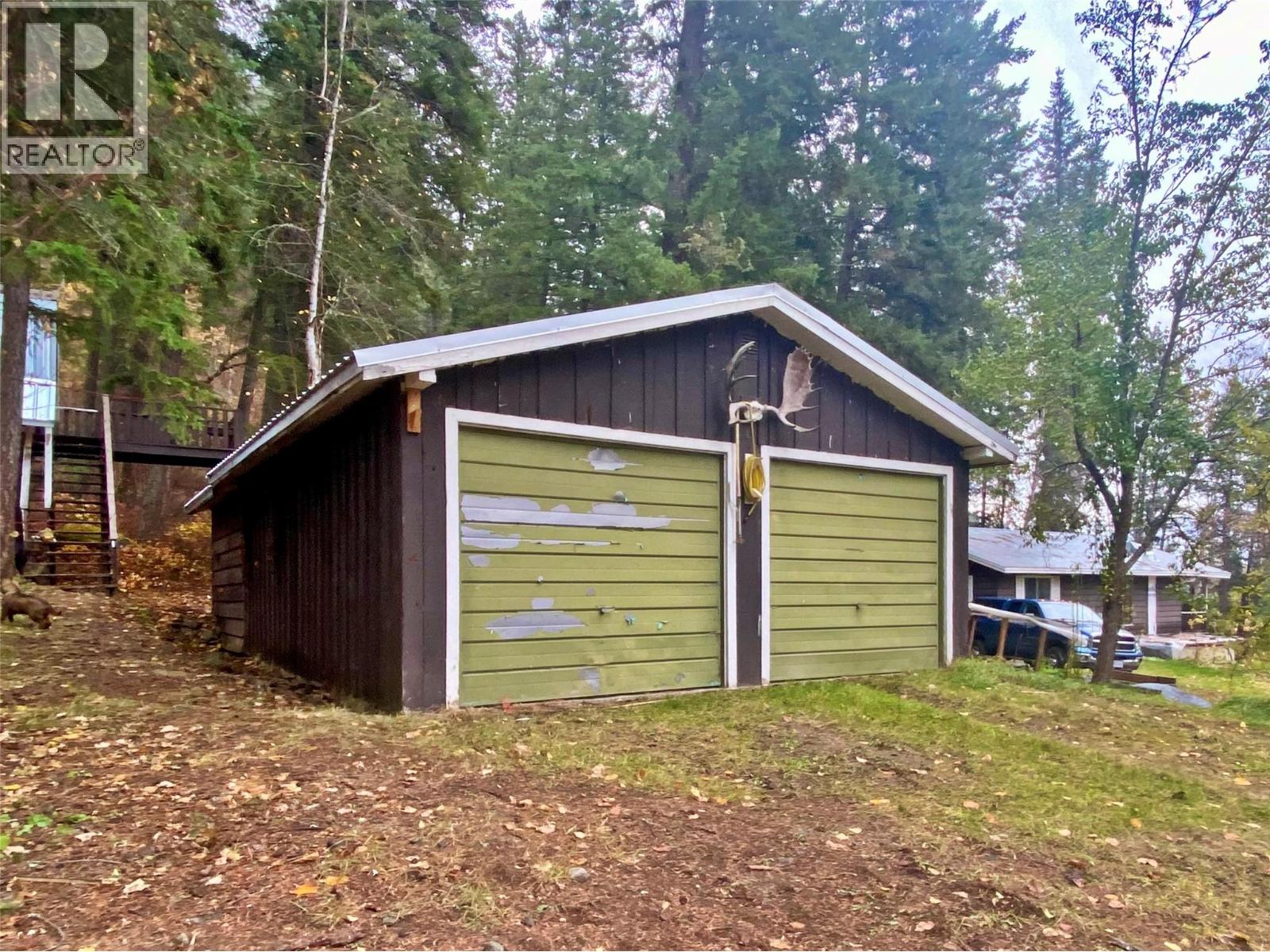 541 24 Highway, Little Fort, British Columbia  V0E 1C0 - Photo 44 - 10384174