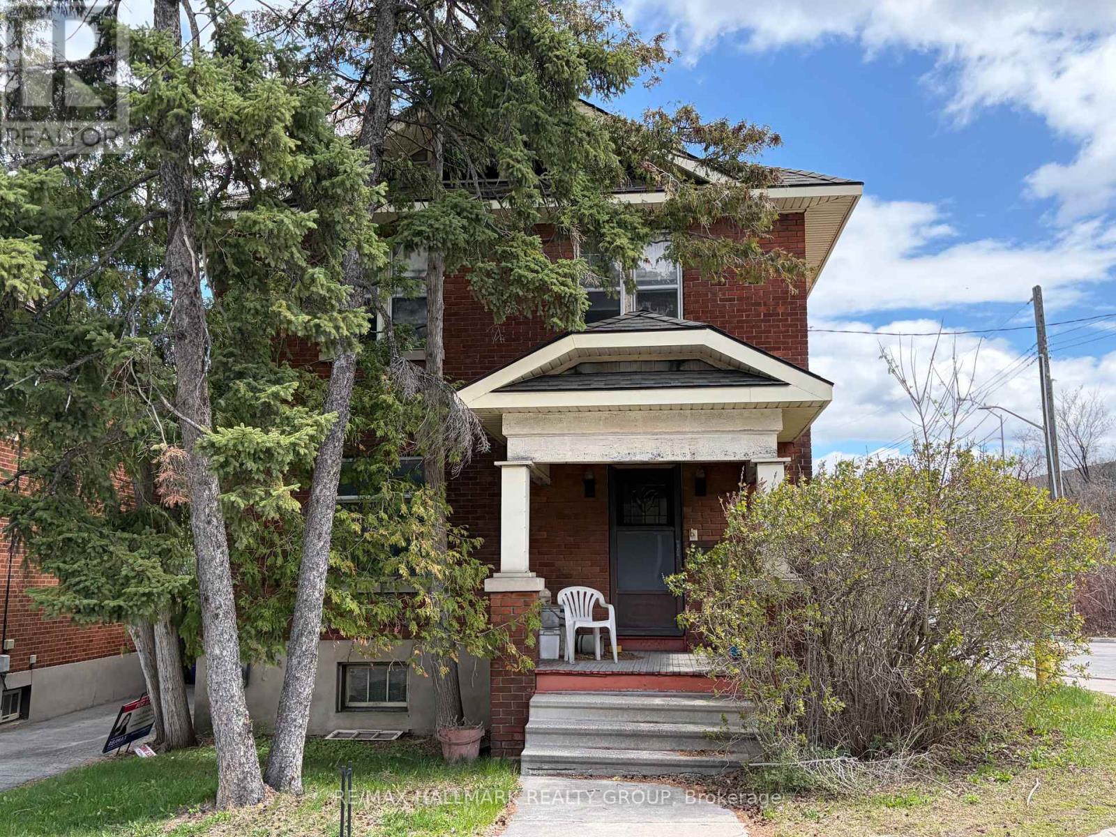 491 Parkdale Avenue, Ottawa, Ontario  K1Y 1H7 - Photo 2 - X13105176