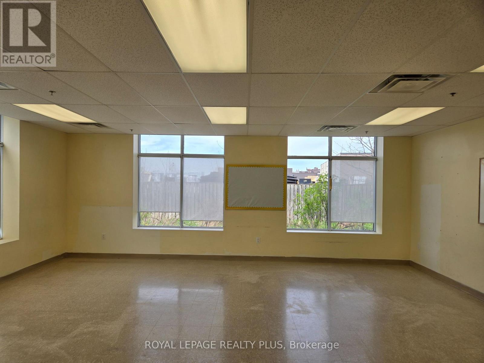 105 - 330 Bronte Street S, Milton, Ontario  L9T 7X1 - Photo 11 - W13171162