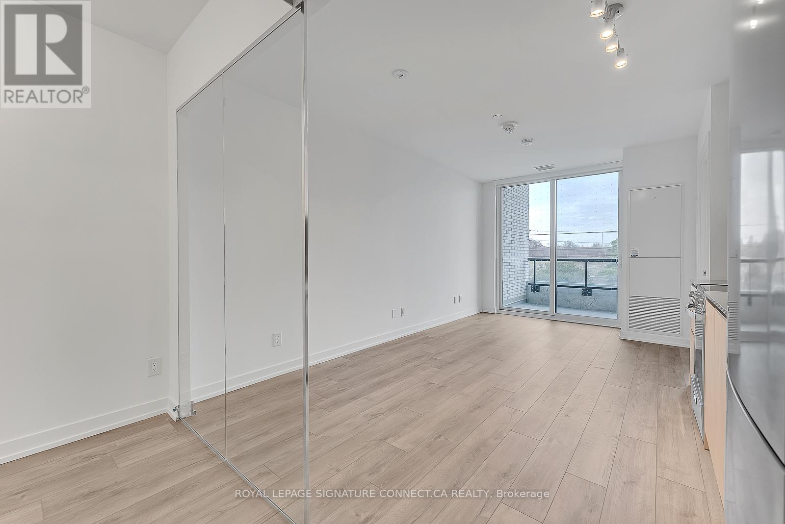 421 - 3100 Keele Street, Toronto, Ontario  M3M 0E1 - Photo 3 - W13171198