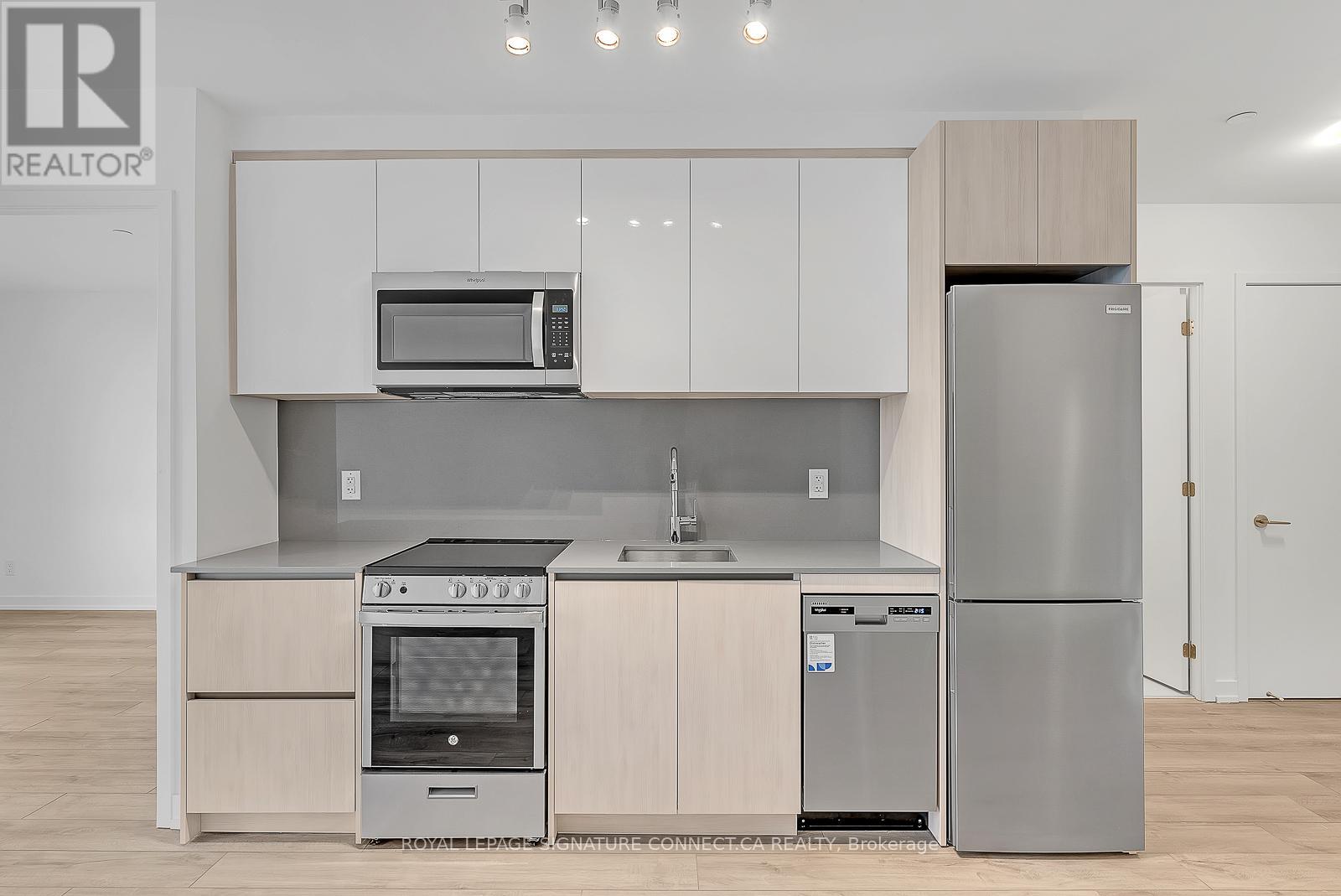 421 - 3100 Keele Street, Toronto, Ontario  M3M 0E1 - Photo 4 - W13171198