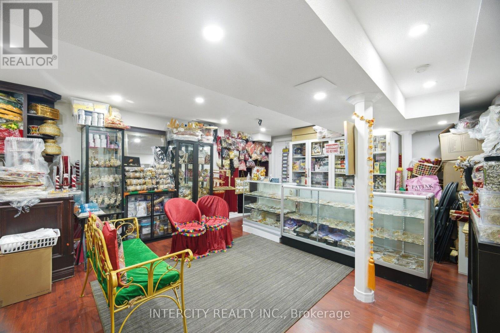 14 Maldives Crescent, Brampton, Ontario  L6P 1L5 - Photo 35 - W13171200